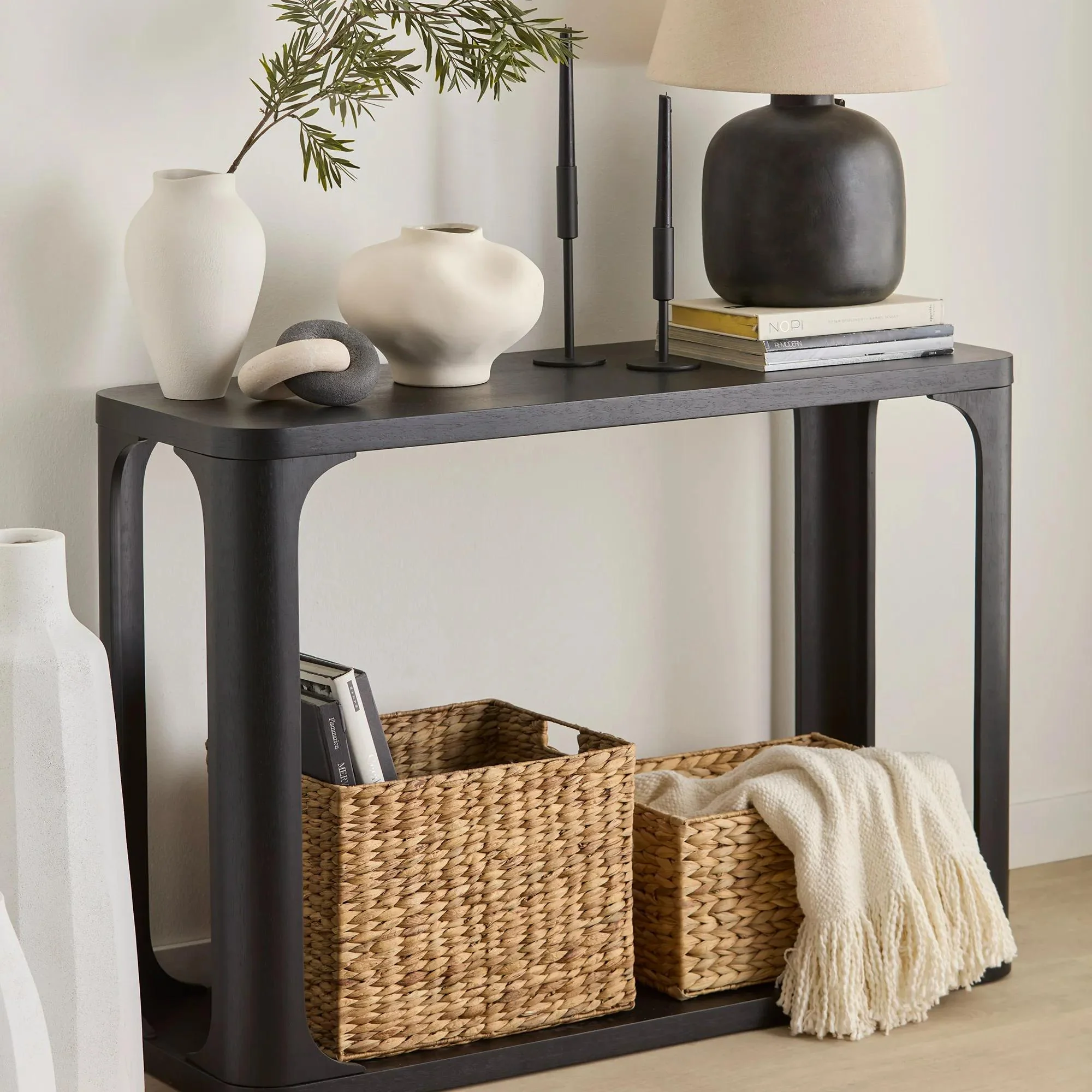 Ceramic Table Lamp - Image 9